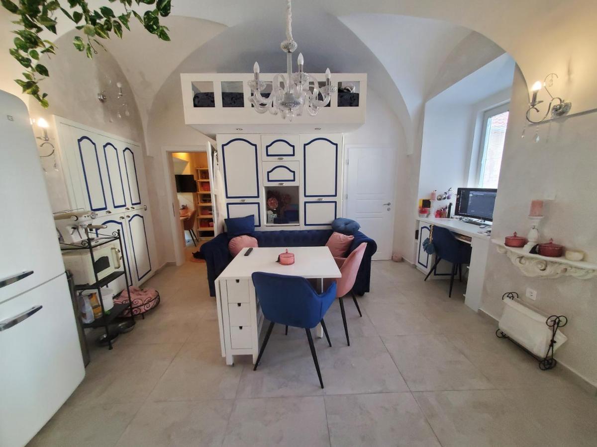 Vintage Apartment In The City Centre Old Town Ljubljana Exterior photo