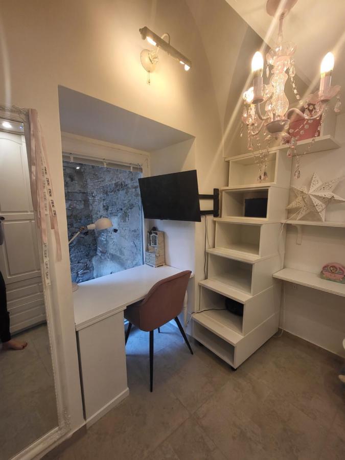 Vintage Apartment In The City Centre Old Town Ljubljana Exterior photo
